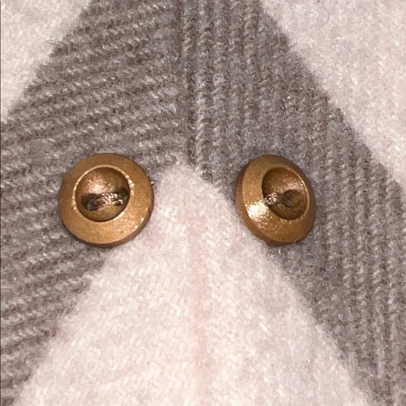 Burberry Upcycled pale pink Novacheck cashmere and merino wool fringed poncho - Picture 7 of 7